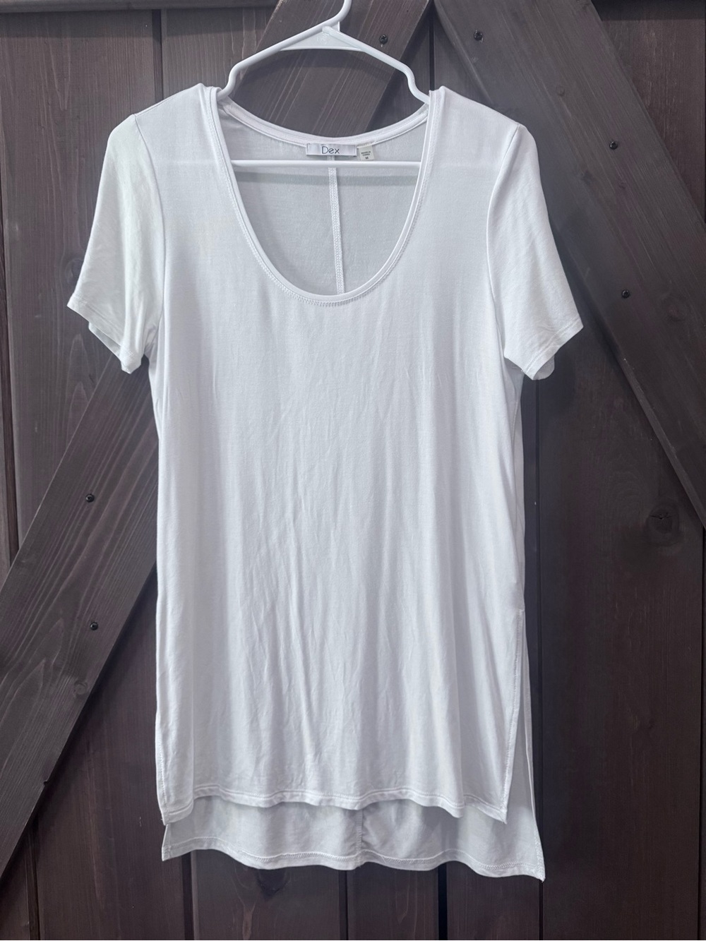 Dex White Scoop Neck Short Sleeve Women's Top